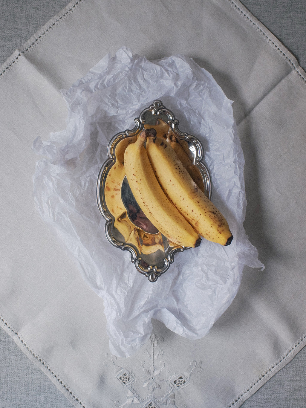 Vintage 花邊映光鍍銀盤