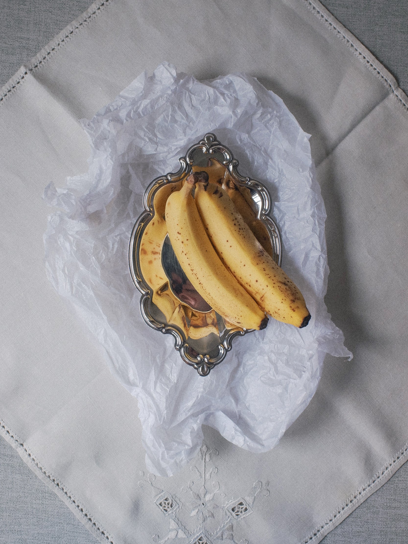 Vintage 花邊映光鍍銀盤