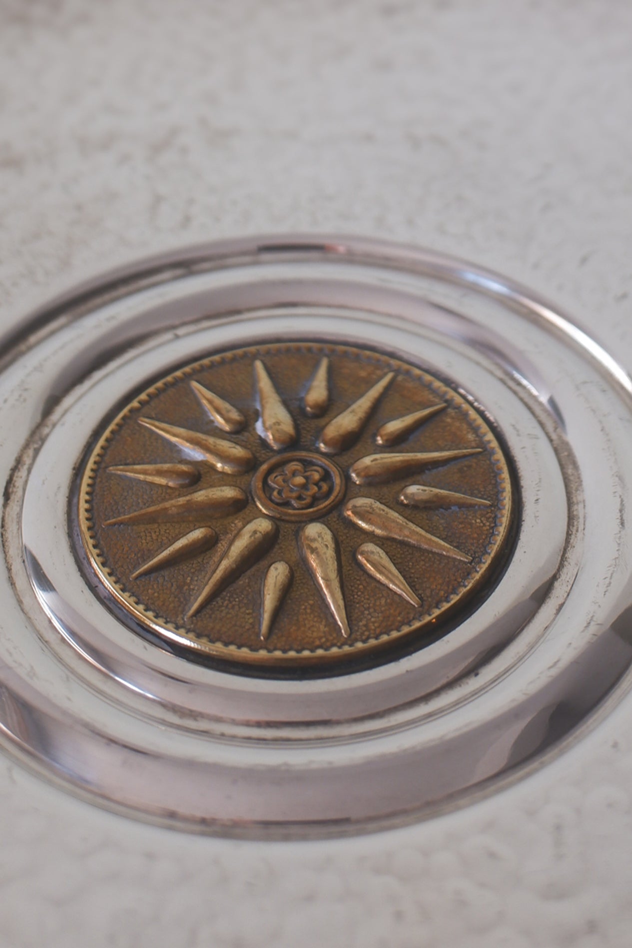 Vintage 錘紋雙色太陽紋鍍銀圓盤