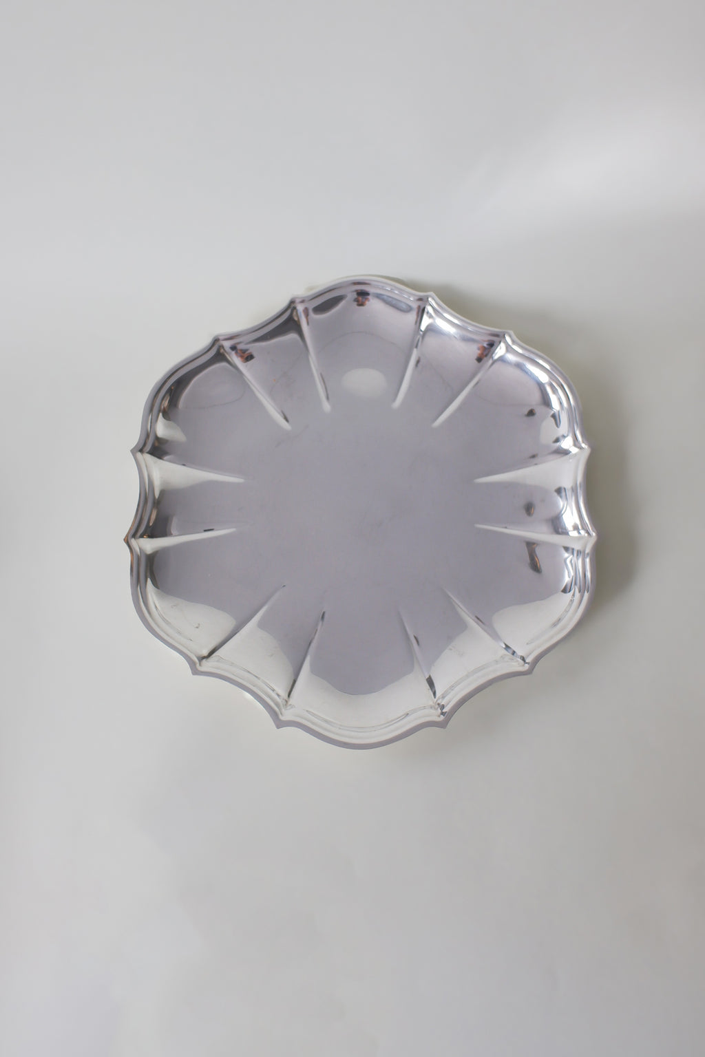 Vintage 花瓣輪廓鍍銀映光盤