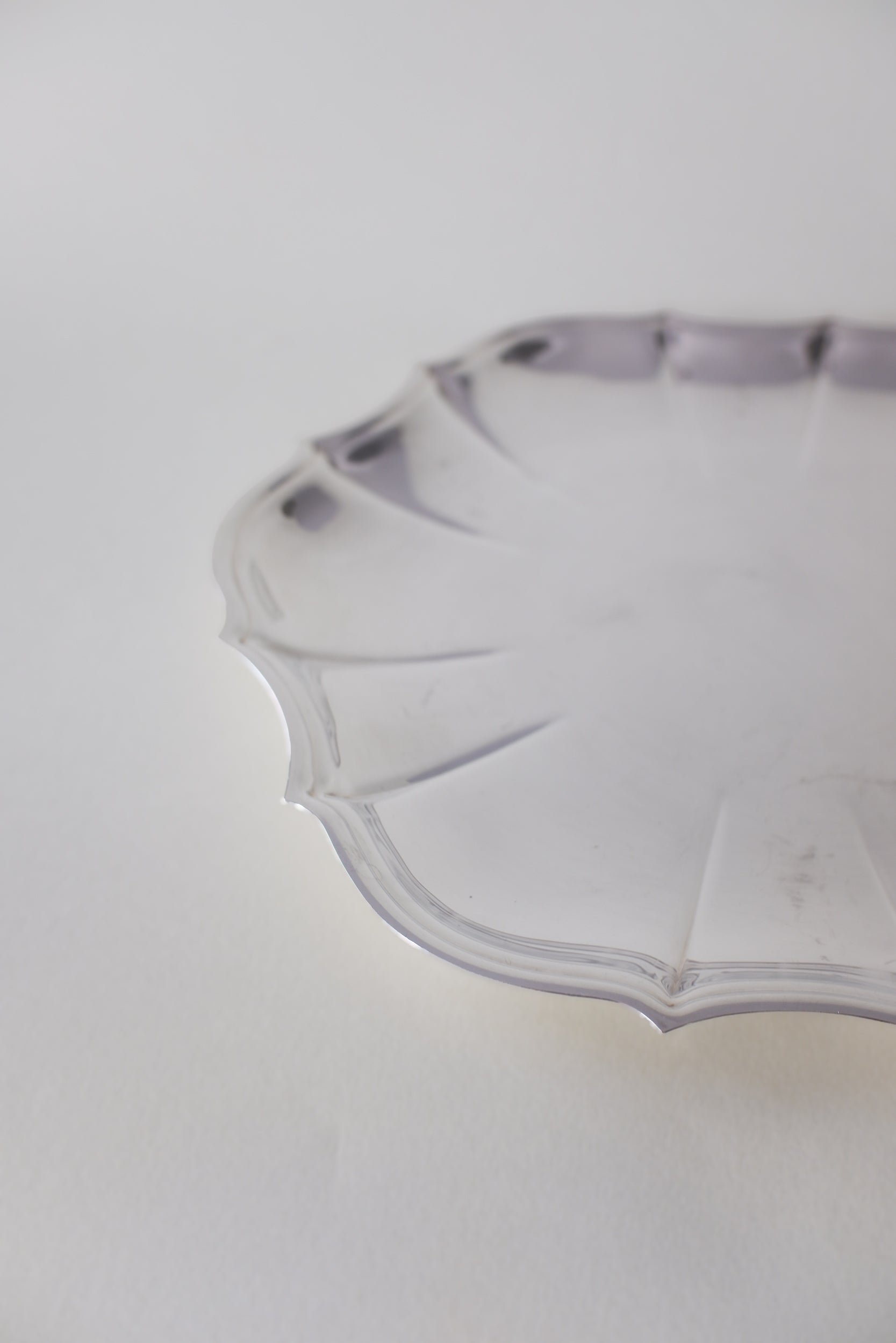 Vintage 花瓣輪廓鍍銀映光盤