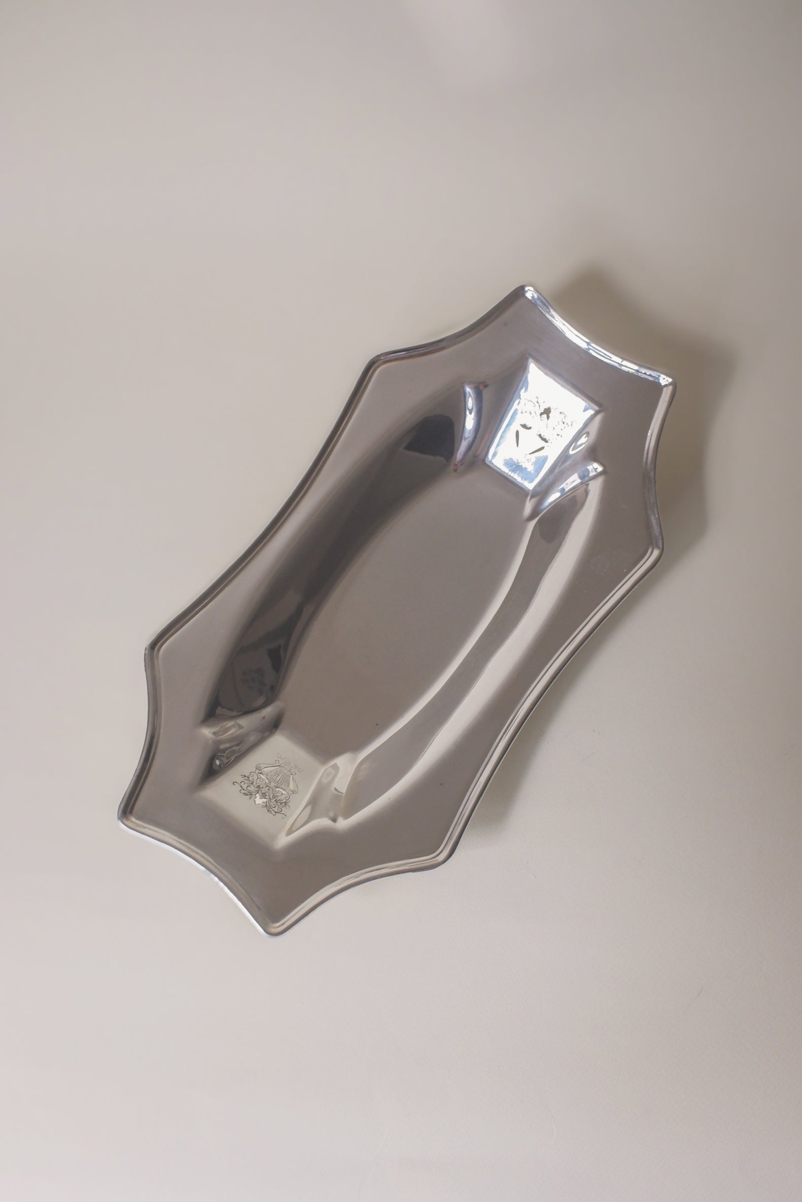 Vintage 弧邊長形鍍銀古董銀盤