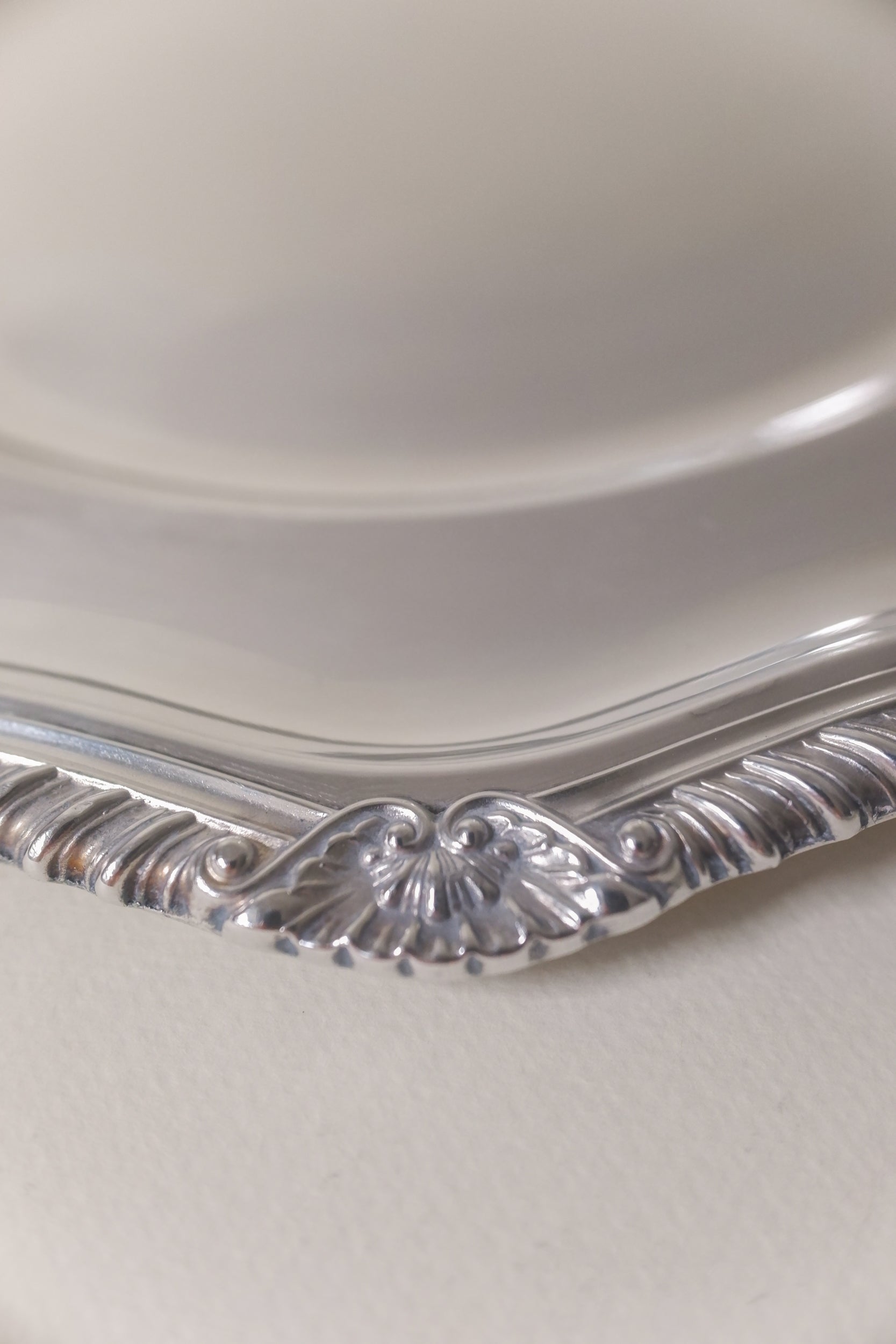 Vintage 滾邊鍍銀古董銀盤