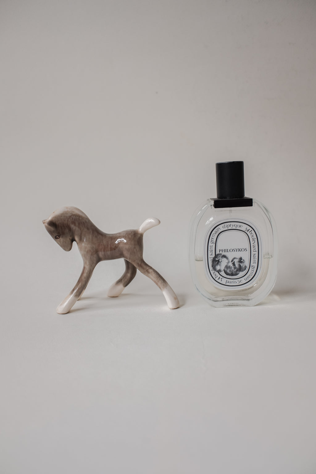 Vintage 陶瓷馬擺飾 — Noa