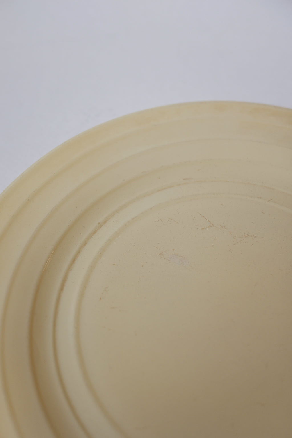 Vintage 奶油黃甜點杯盤組
