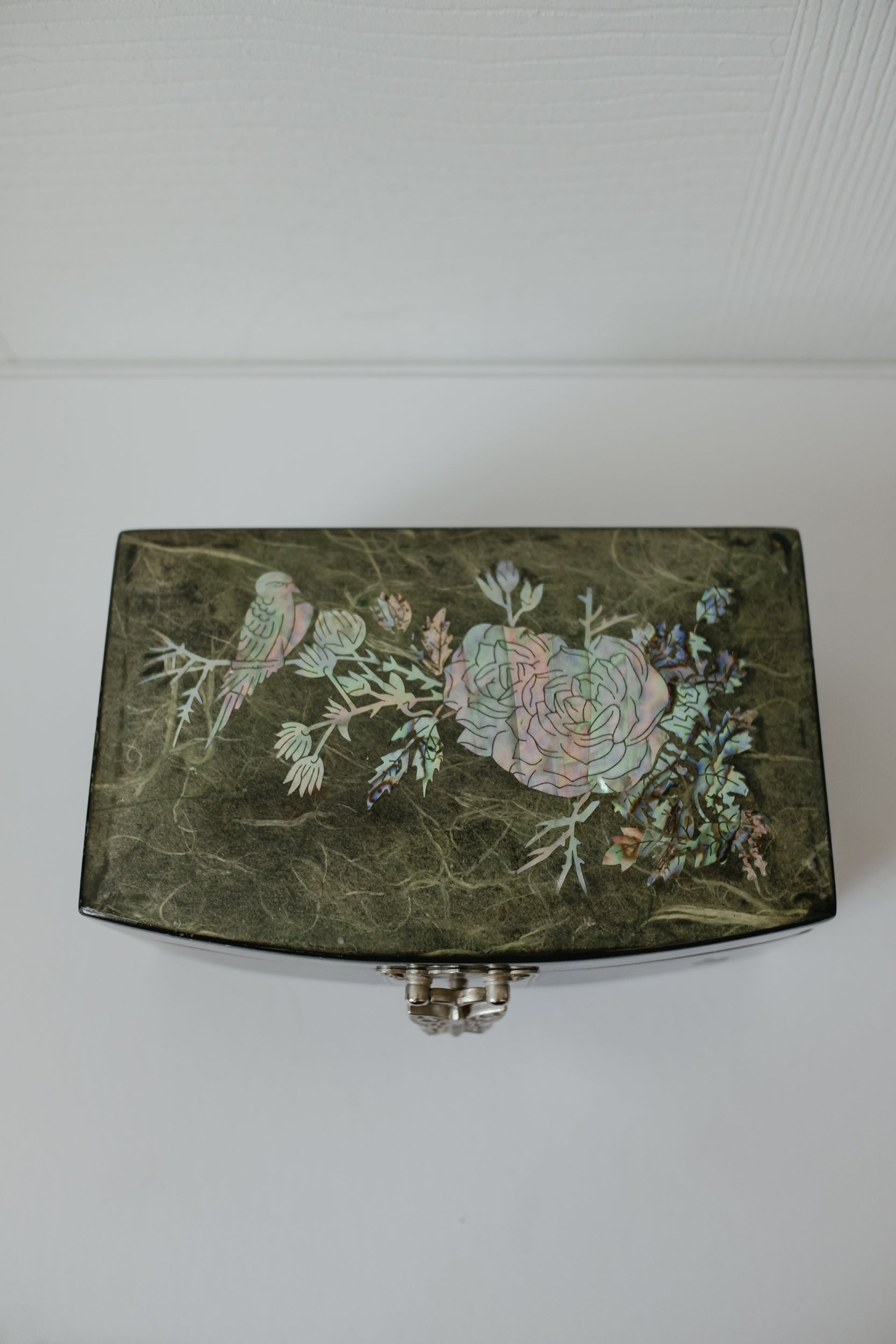 Vintage 墨綠珍珠母貝鑲嵌首飾盒