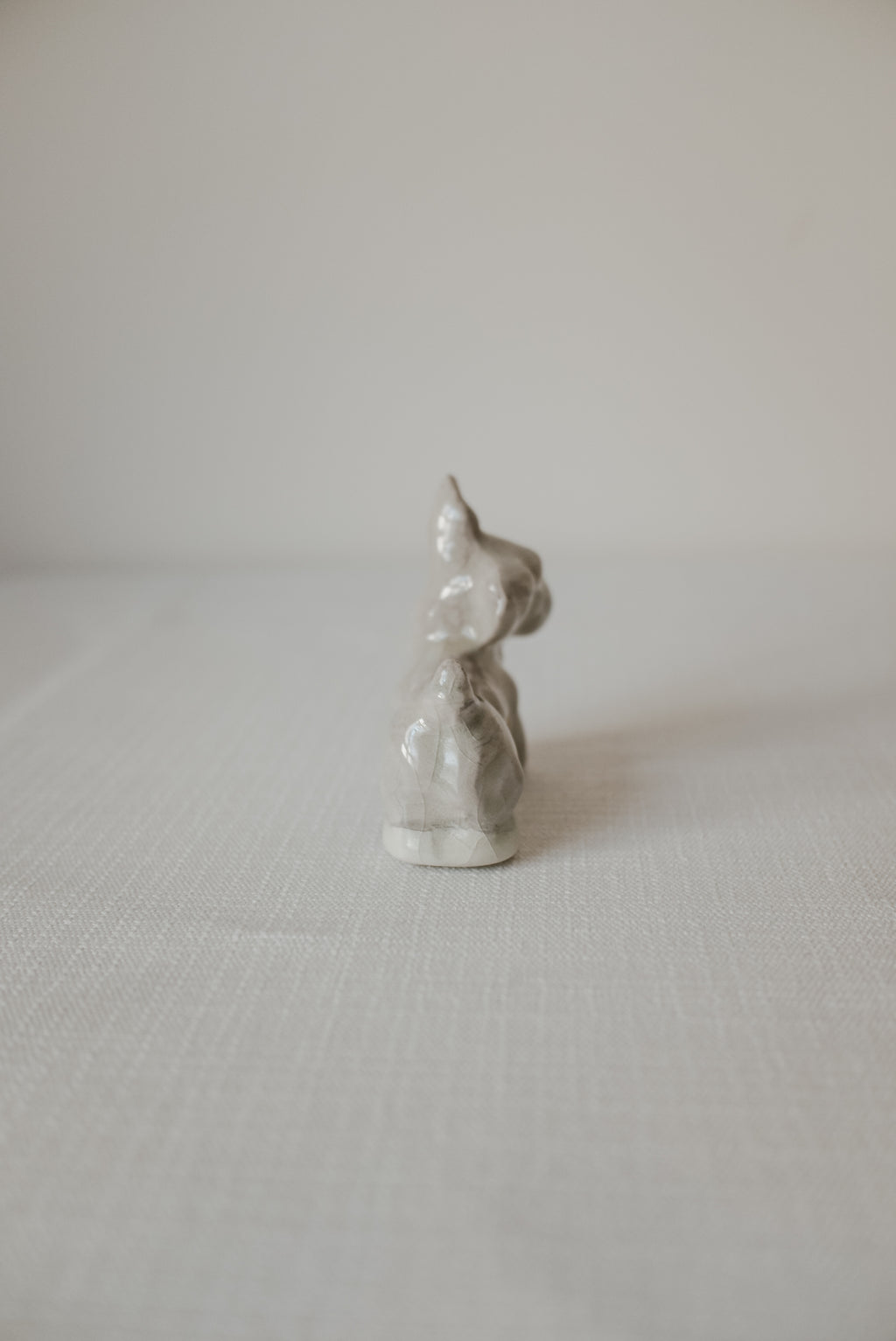 Vintage 灰白小㹴犬擺飾 Pepper