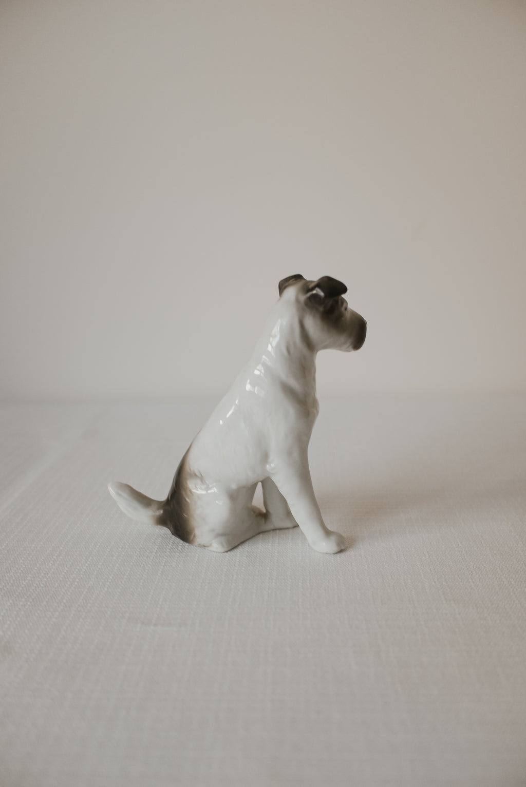 Vintage 灰白獵㹴犬擺飾 Winston
