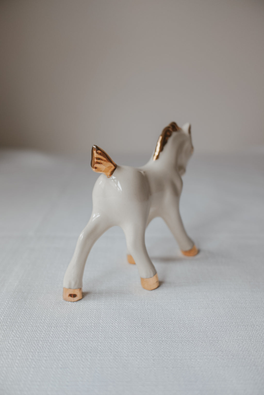Vintage 米白鍍金色小馬