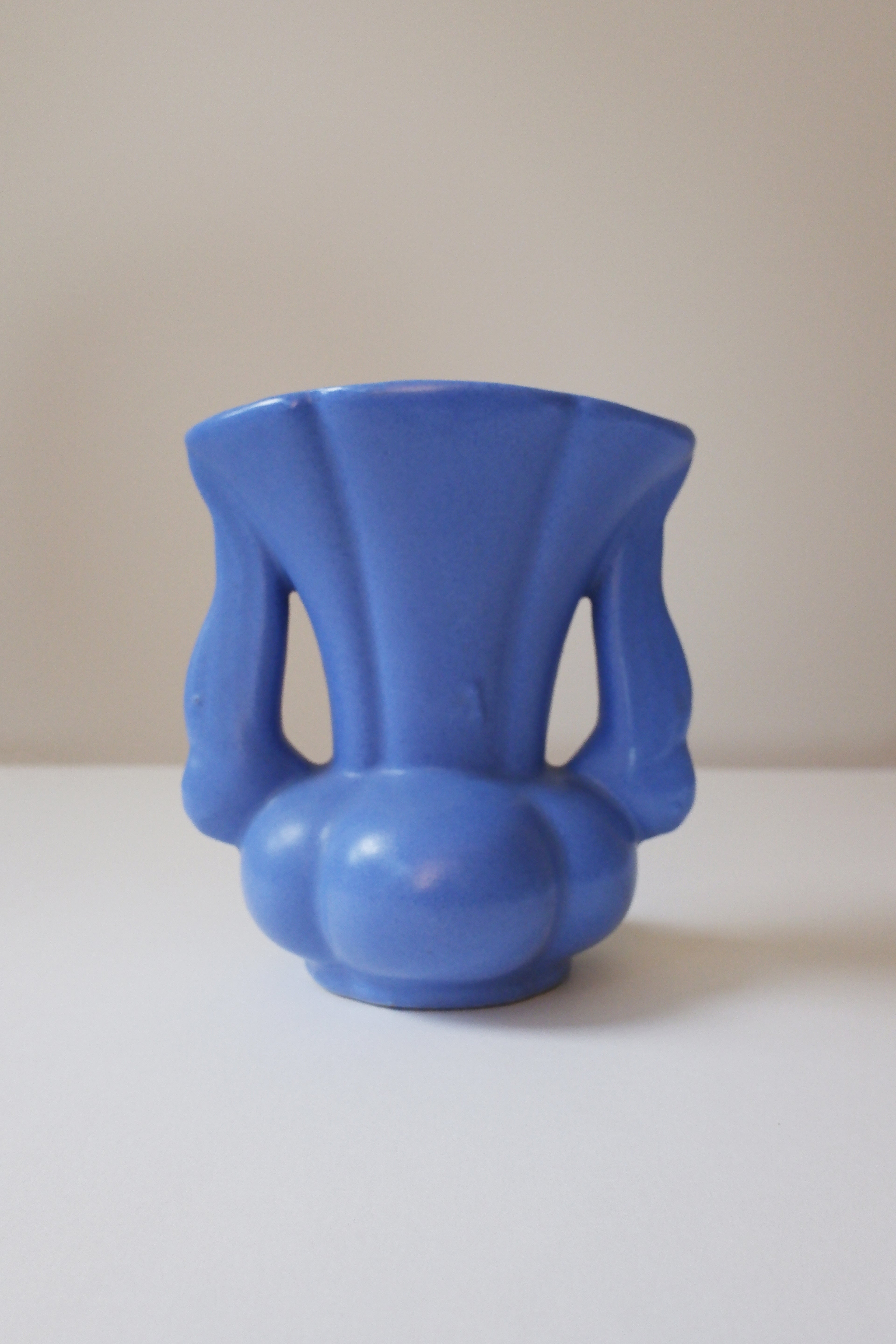 Vintage 霧面靛藍雙翼花器