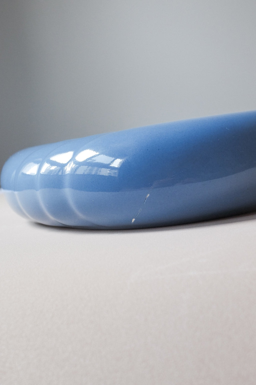 Vintage 霧藍波形陶盤