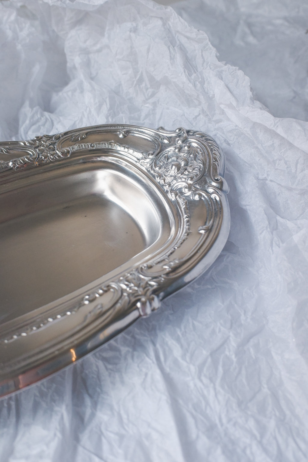 Vintage 雕飾鍍銀蓋盤