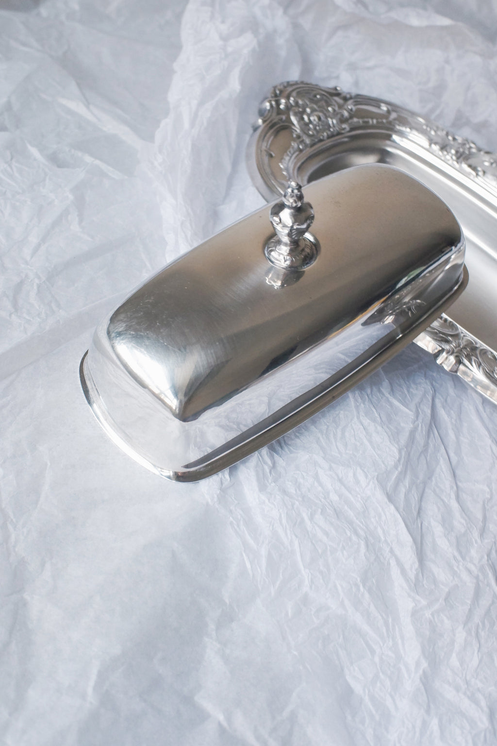 Vintage 雕飾鍍銀蓋盤