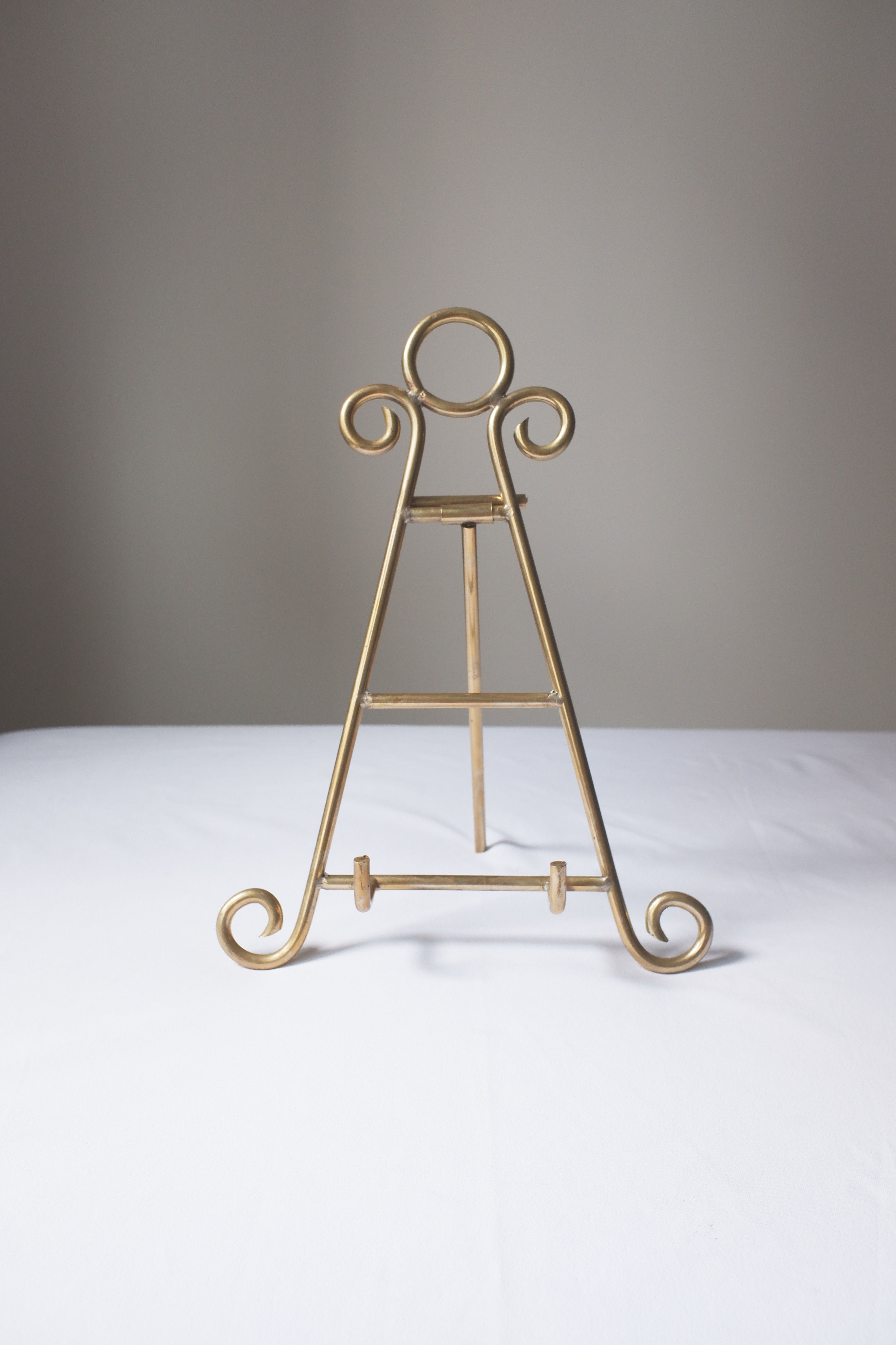 Vintage 幾何黃銅書架/畫架