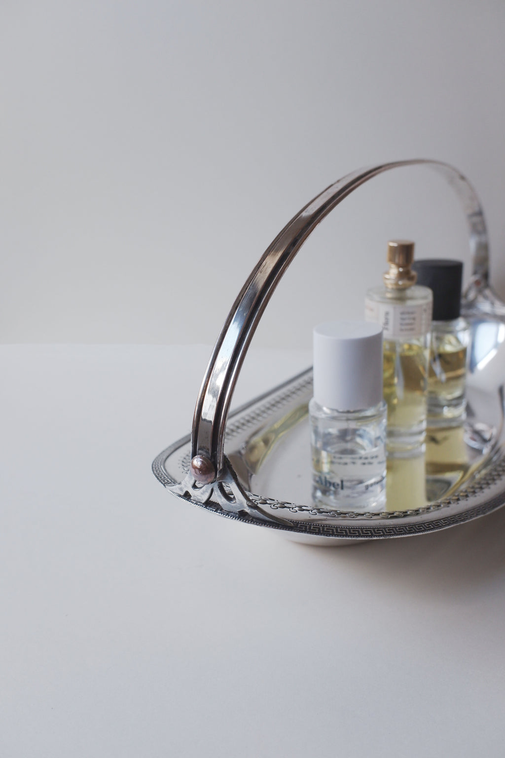 Vintage 細緻雕紋鍍銀托盤