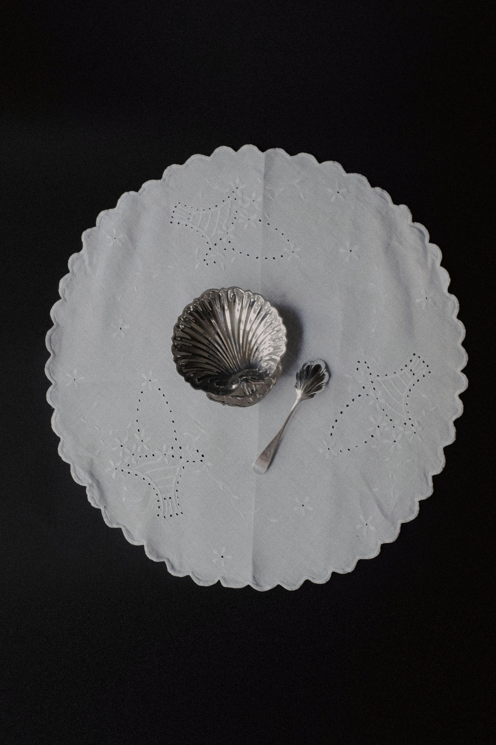 Vintage 圓型棉麻桌巾