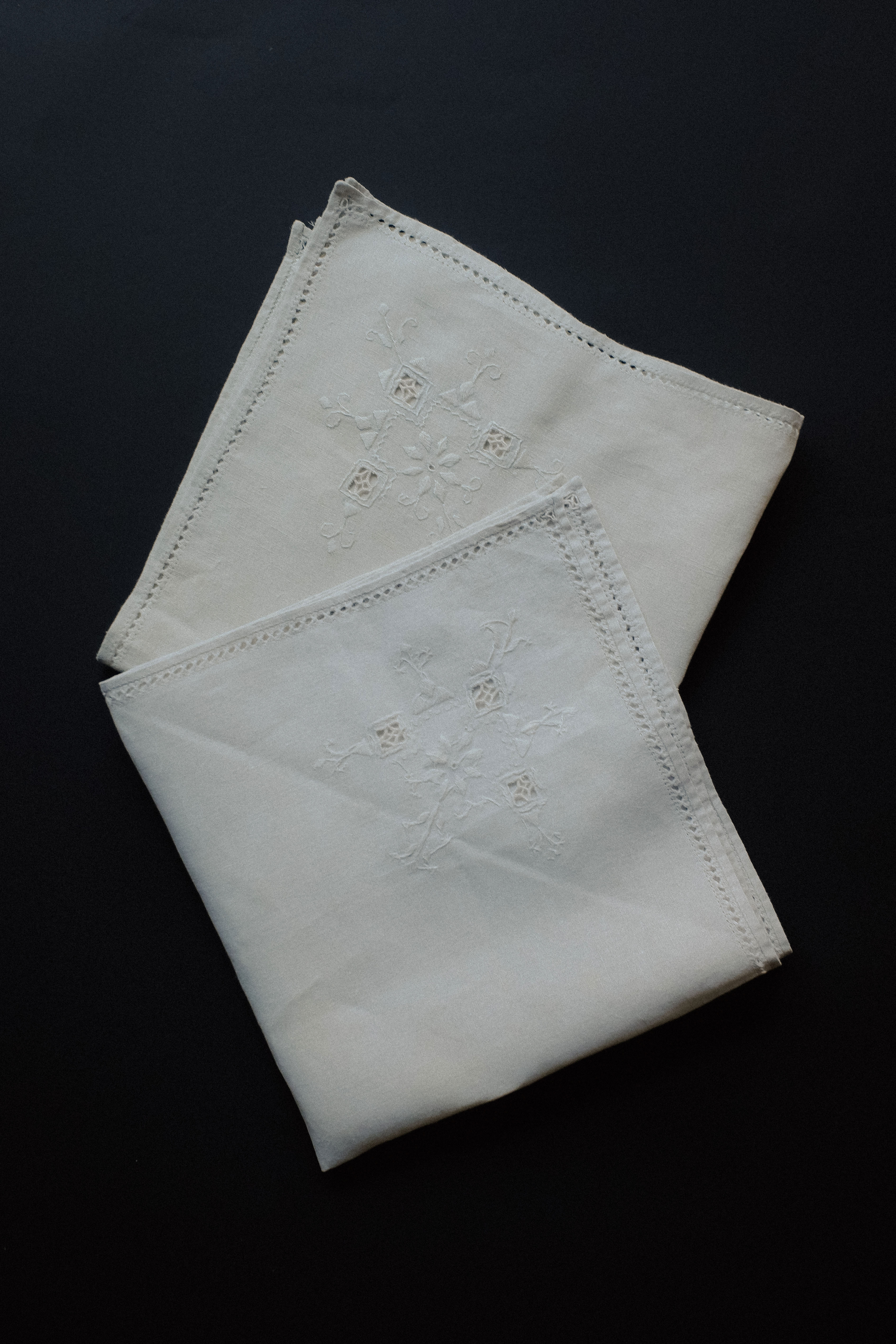 Vintage 米灰色棉麻桌巾(ㄧ組兩張)