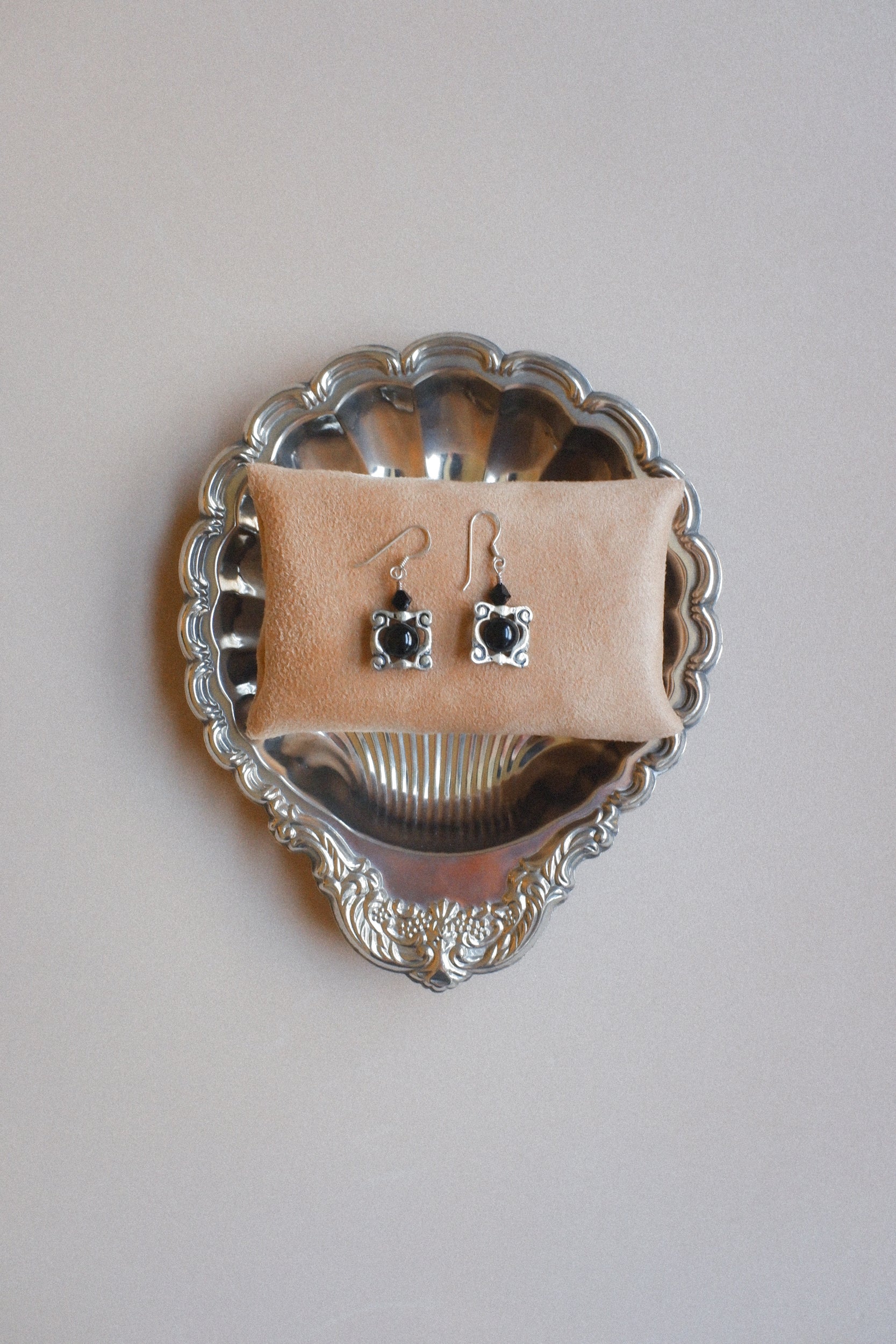 Vintage 黑瑪瑙垂墜耳環