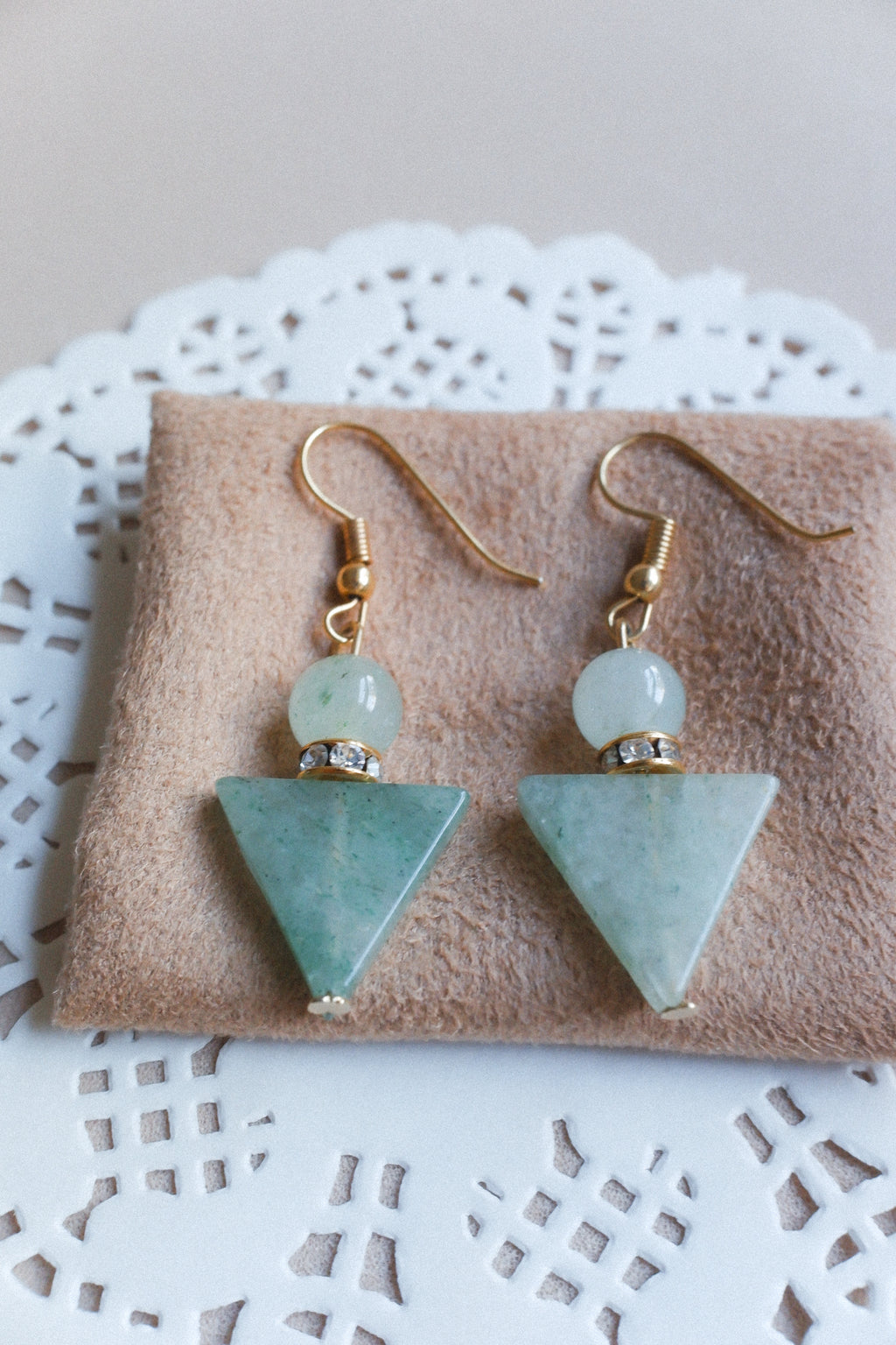 Vintage 翠綠玉石垂墜古董耳環