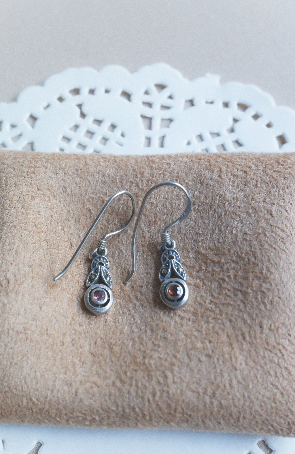 Vintage 垂墜小花古董耳環