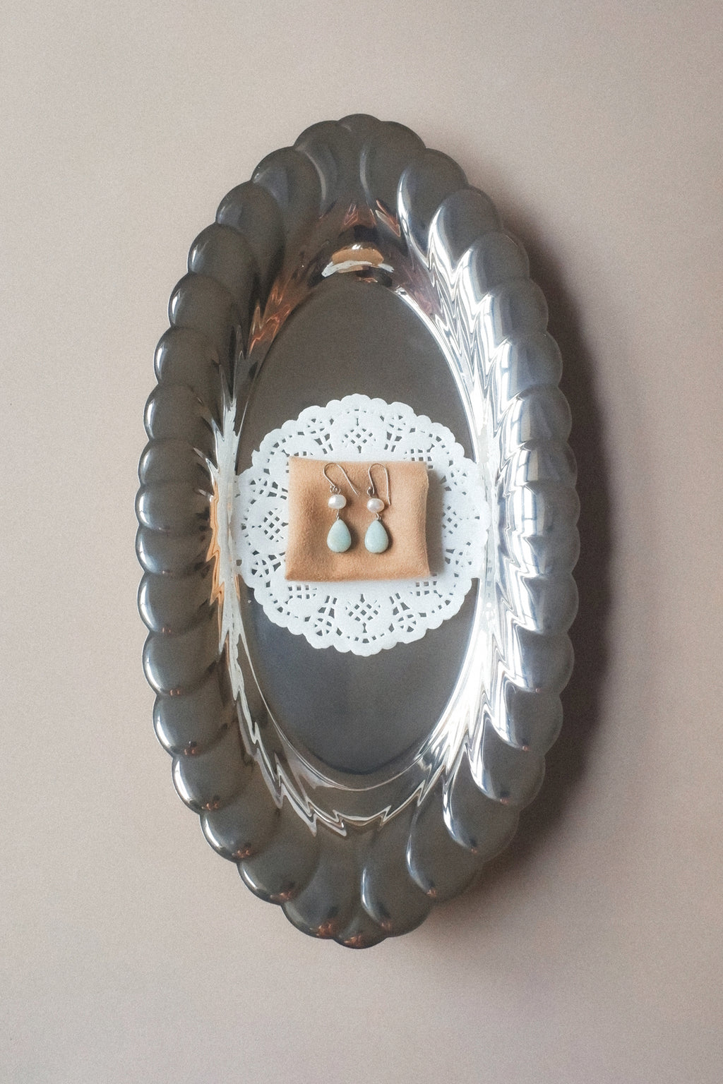 Vintage 珍珠綠瑪瑙古董耳環