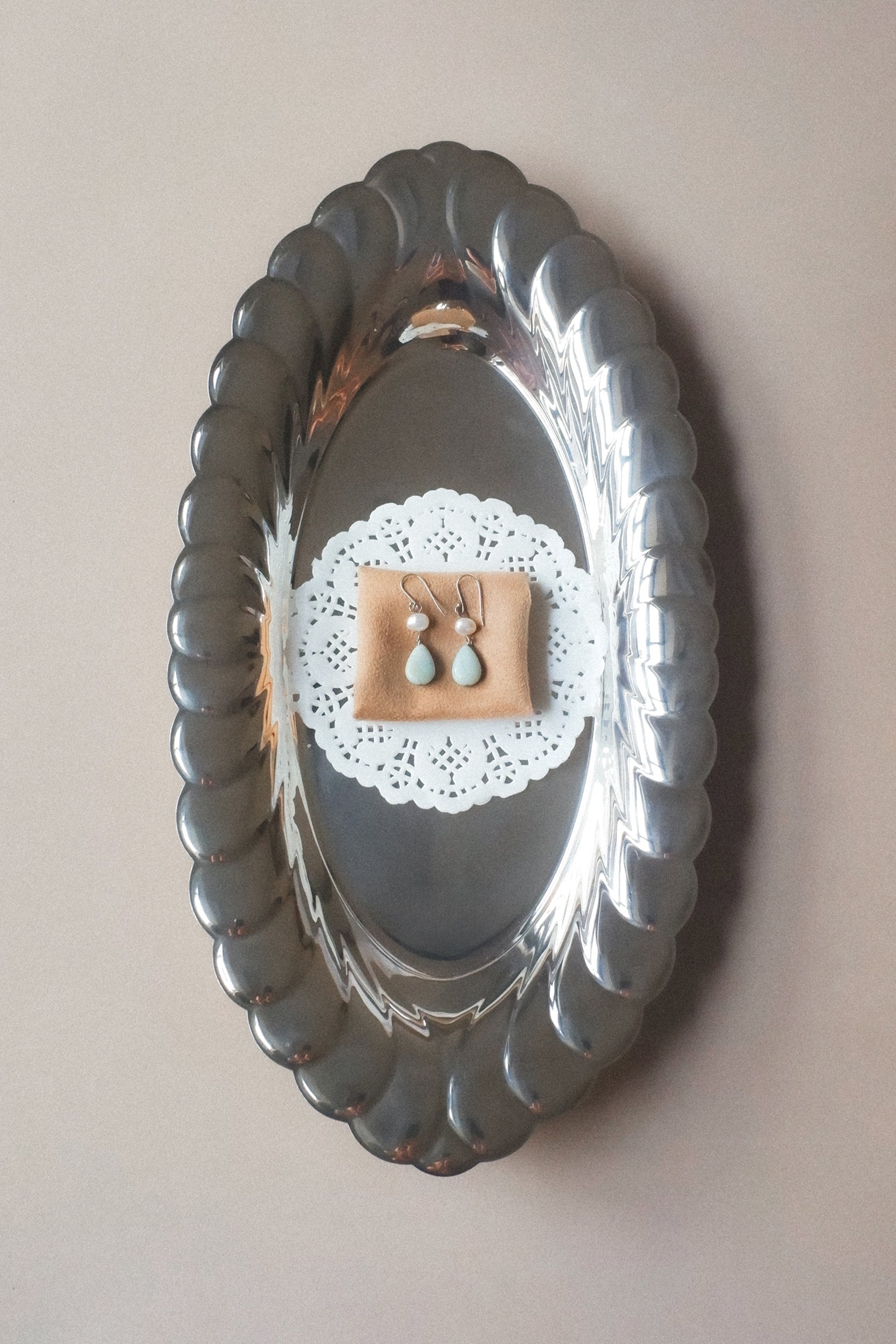 Vintage 珍珠綠瑪瑙古董耳環