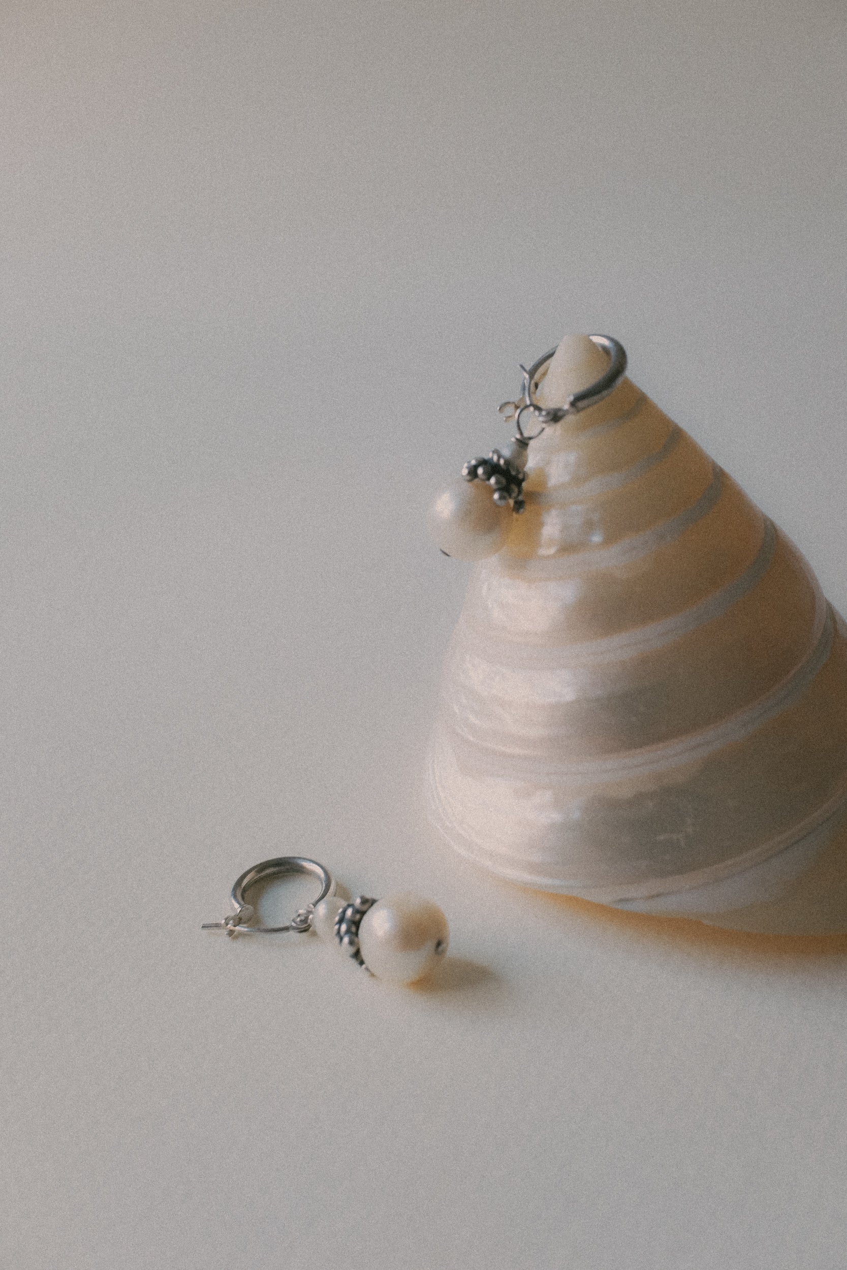 Vintage 珍珠垂墜古董耳環