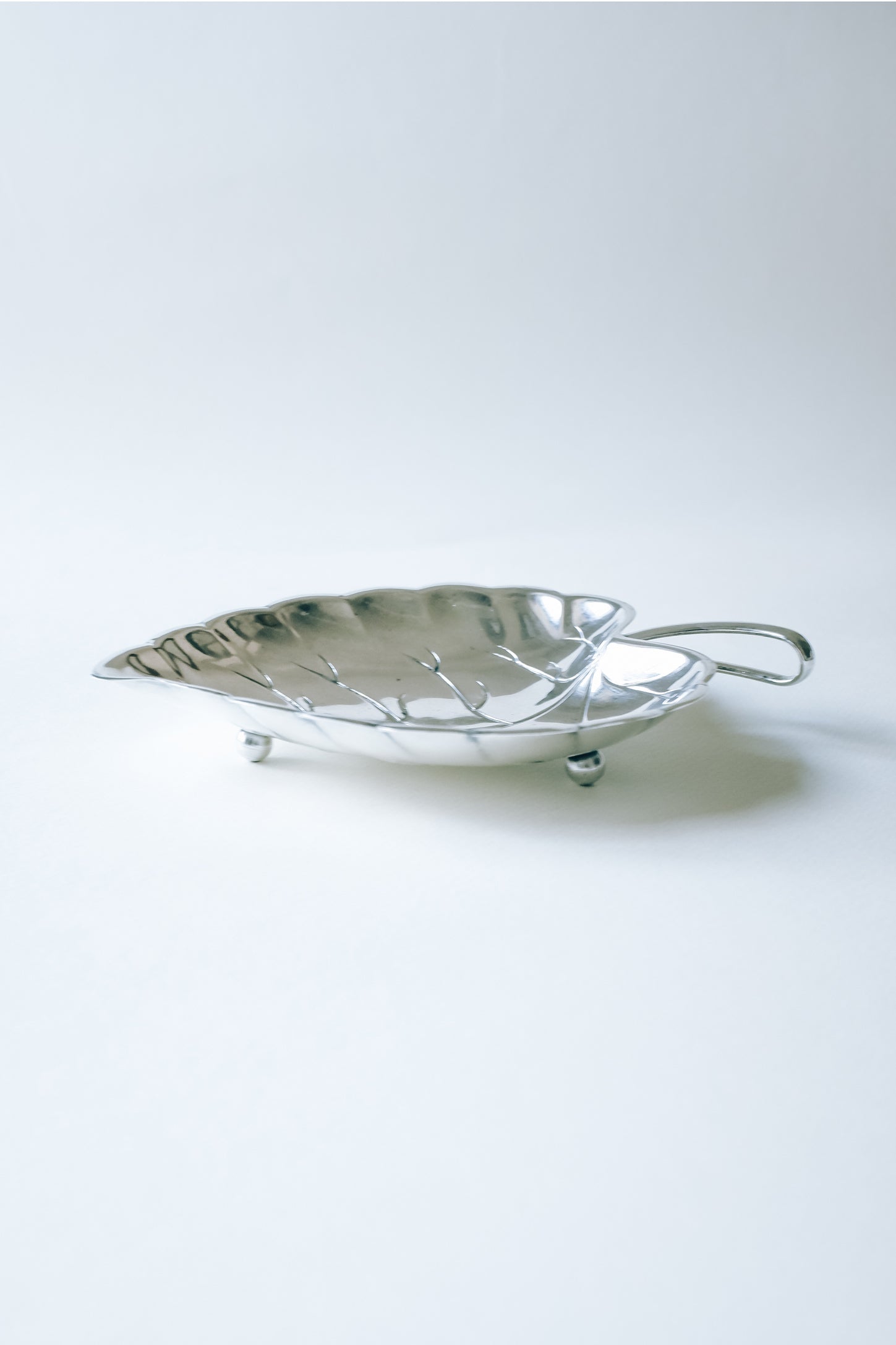 Vintage 葉形古董銀盤