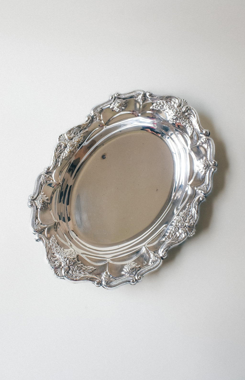 Vintage 玫瑰雕紋古董銀盤