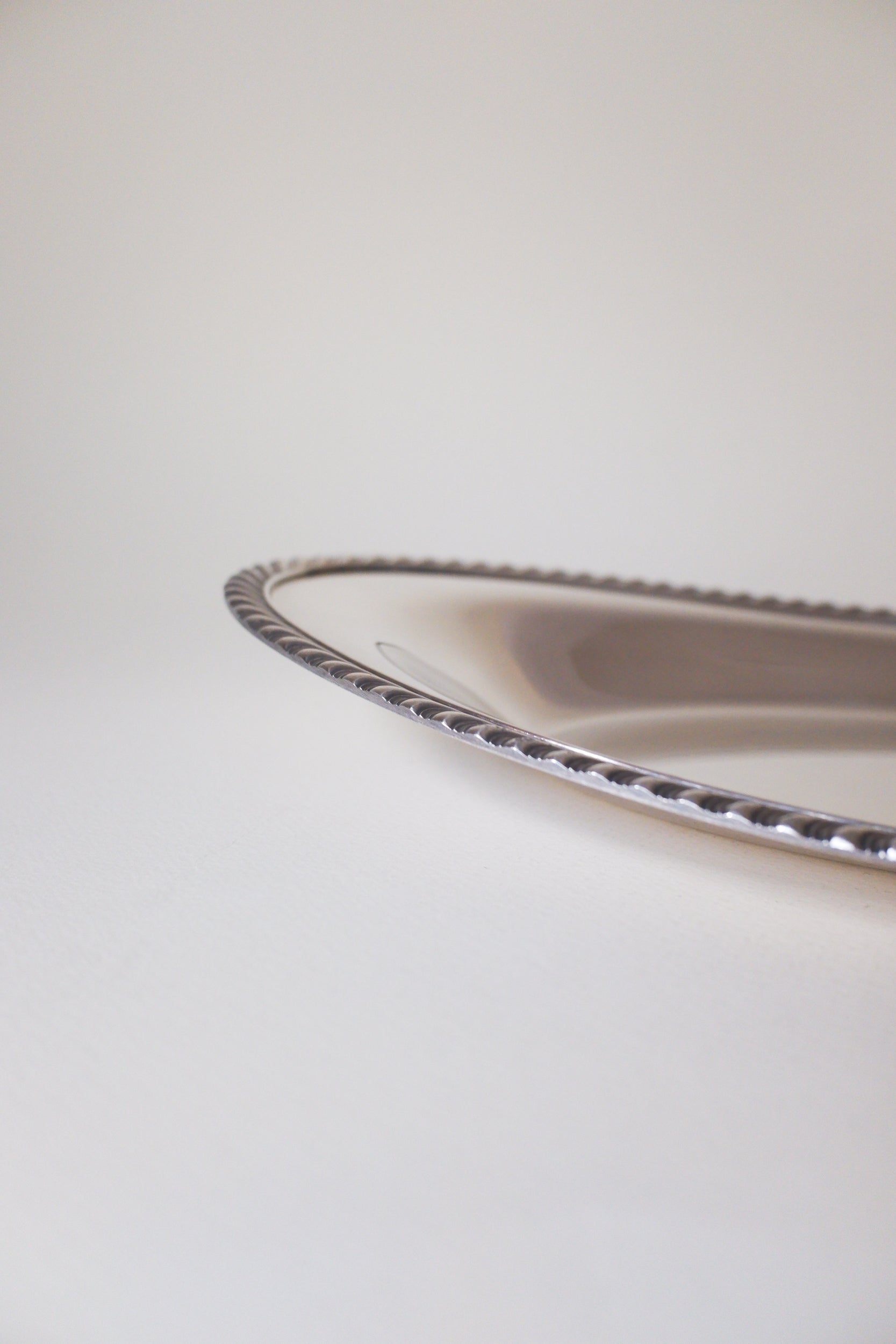 Vintage 鍍銀繩紋邊映光長盤