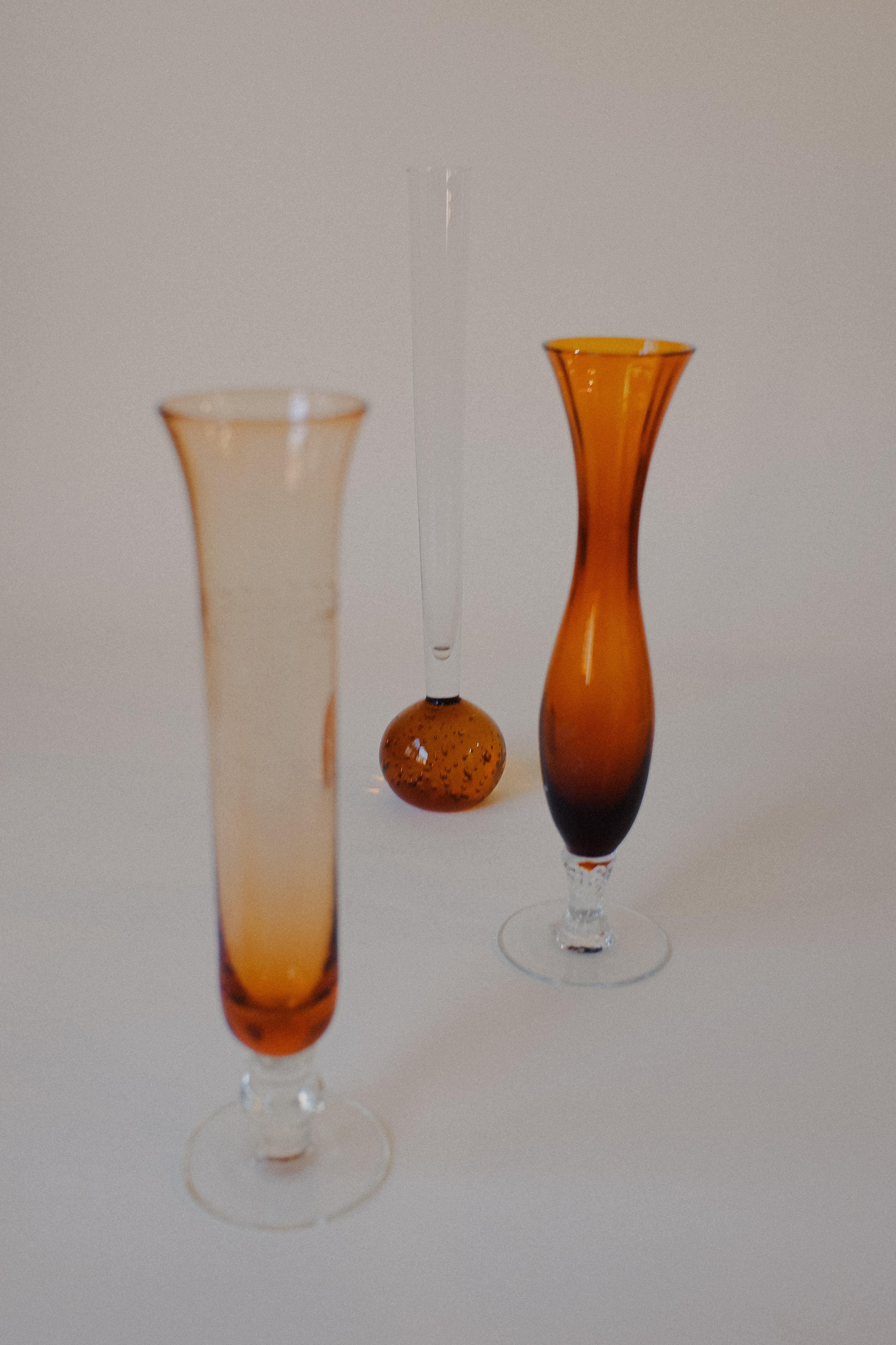 Vintage琥珀色曲線玻璃花瓶