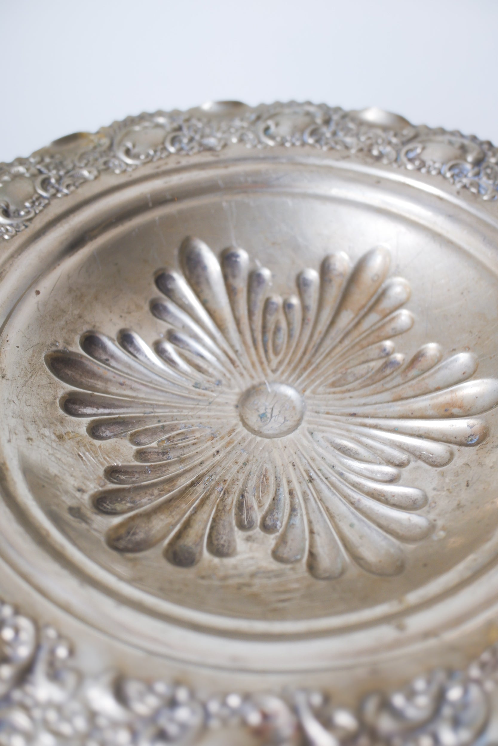 Vintage 1930‘s洛可可風鍍銀提把果盤