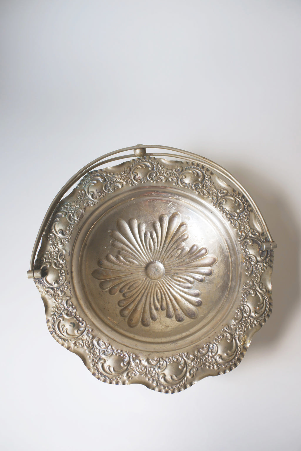 Vintage 1930‘s洛可可風鍍銀提把果盤