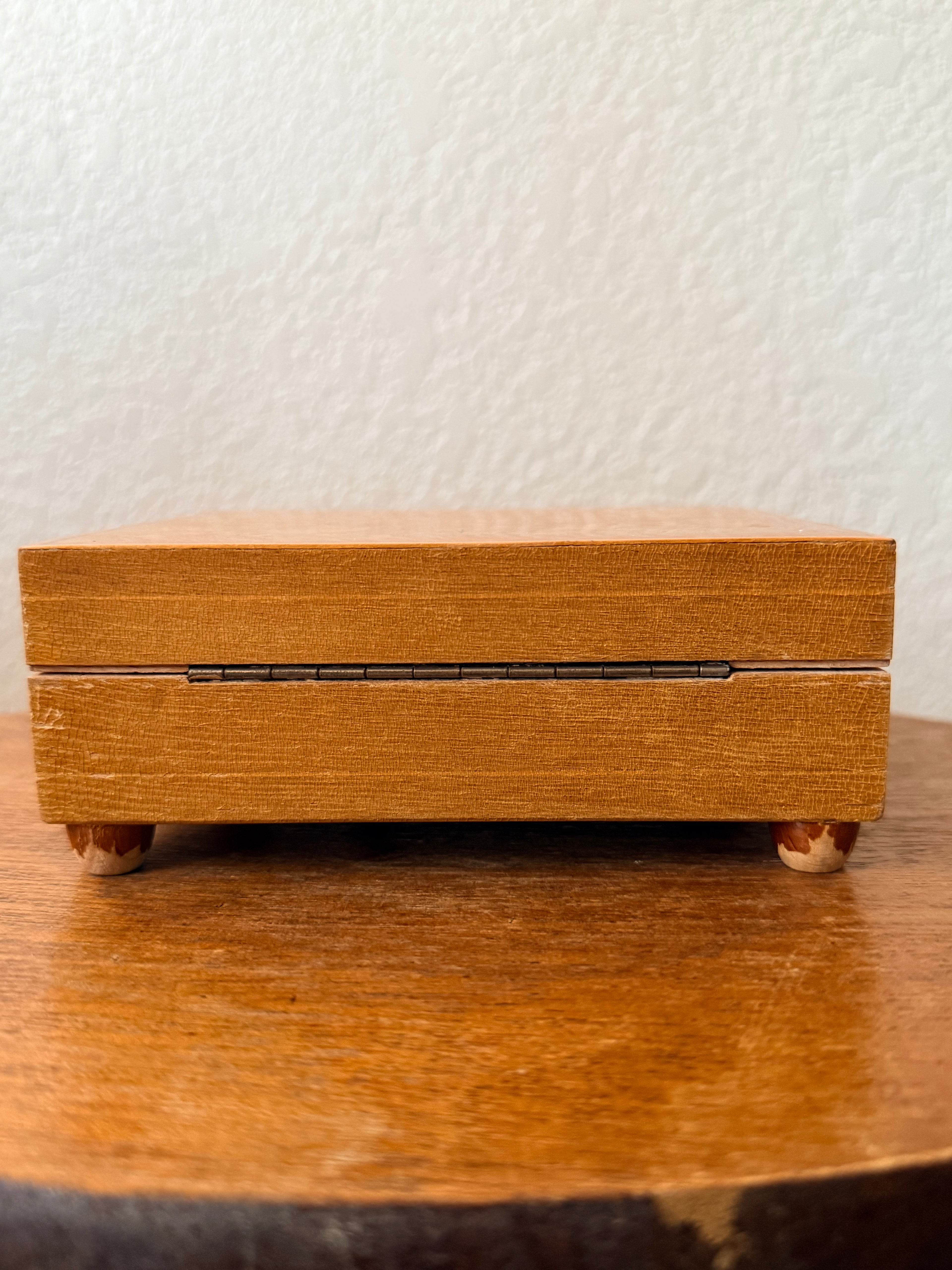 Vintage 瑞士木製音樂盒