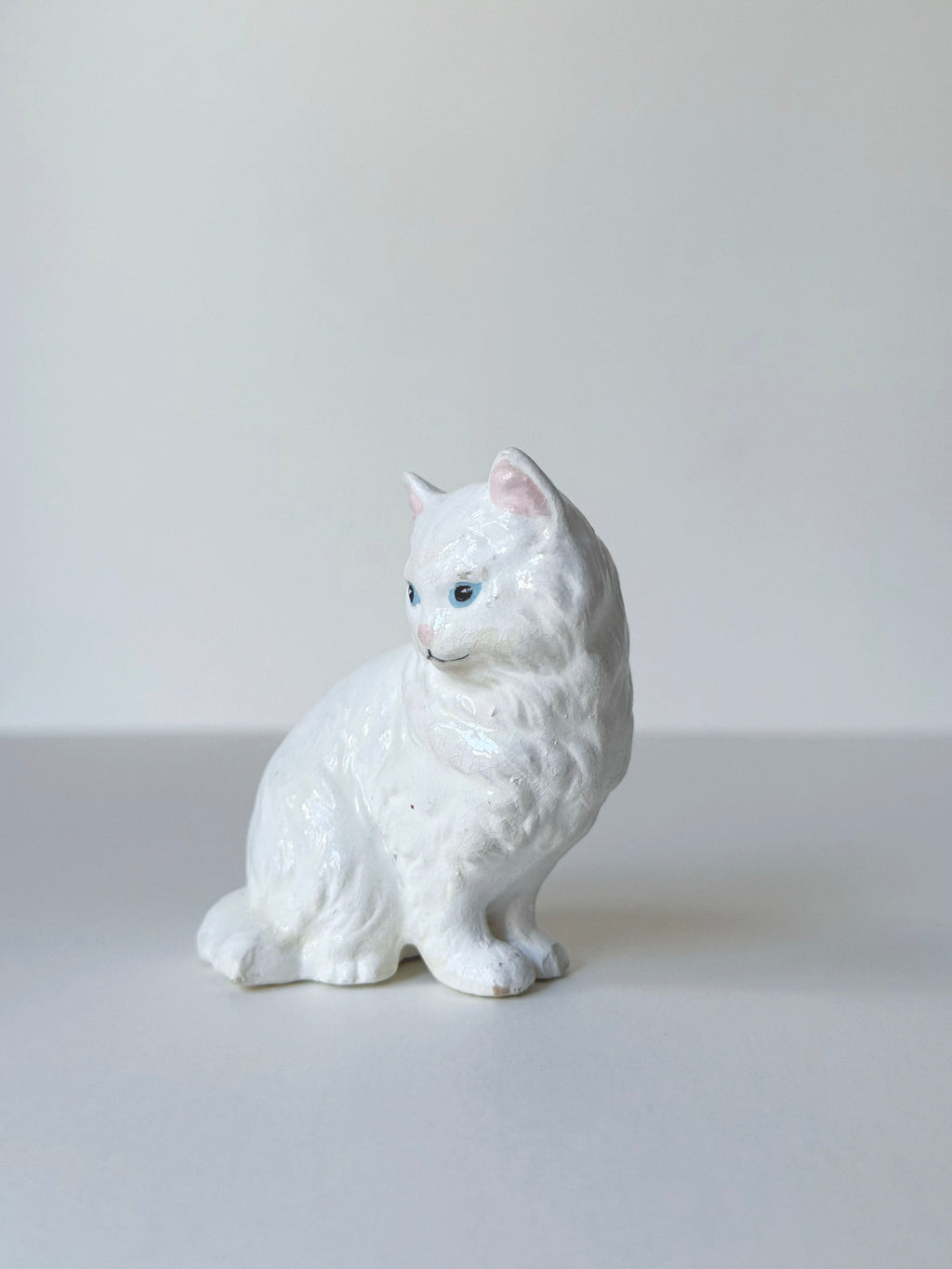 Vintage ceramic figurine｜白色波斯陶瓷貓貓