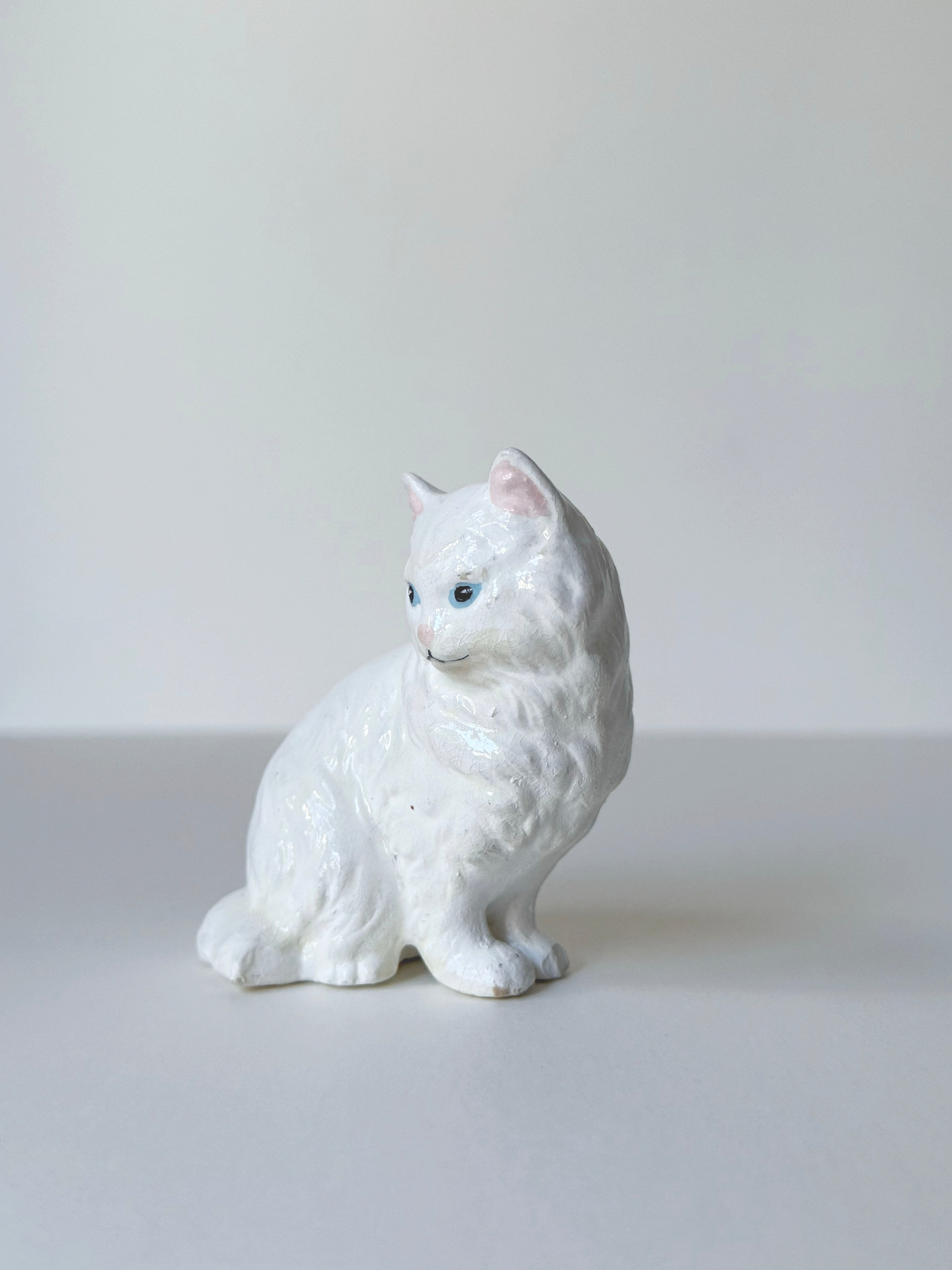 Vintage ceramic figurine｜白色波斯陶瓷貓貓